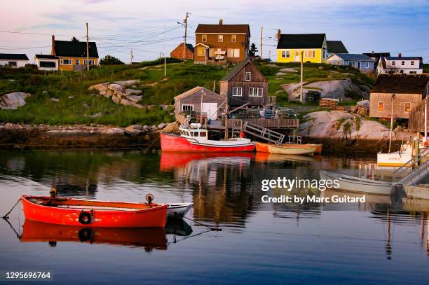 beautifully tranquil scene at peggy's cove, nova scotia, canada - halifax-regional-municipality-nova-scotia stock pictures, royalty-free photos & images