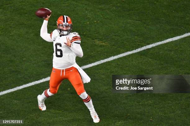 Baker Mayfield of the Cleveland Browns participates in warmups prior to the AFC Wild Card Playoff game against the Pittsburgh Steelers at Heinz Field...