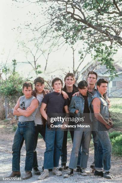 On the Set of The Outsiders - From left to right : Emilio Estevez, Rob Lowe, C. Thomas Howell, Matt Dillon, Ralph Macchio, Patrick Swayze and Tom...