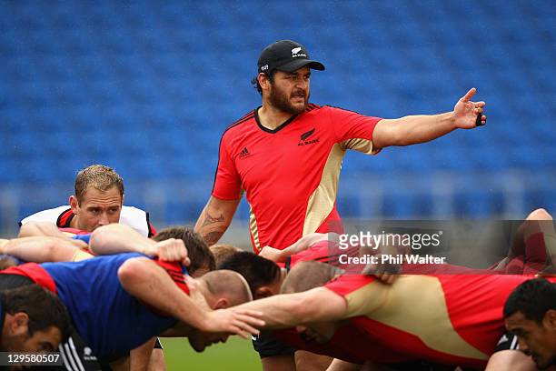 Piri Weepu of the All Blacks positions the backline during a New Zealand All Blacks training session at Trusts Stadium on October 19, 2011 in...