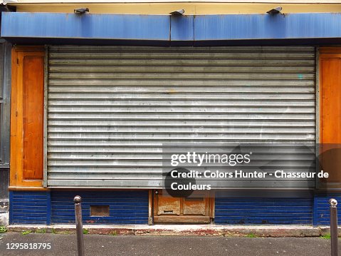 Parisian shop closed during the Covid-19 pandemic Parisian shop closed during the Covid-19 pandemic