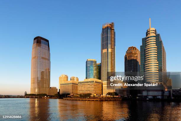 jersey city skyline in the morning, nj, usa - jersey city stock-fotos und bilder