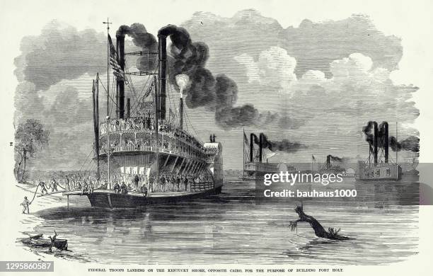 antike, bundestruppen landung auf der kentucky shore, gegenüber kairo, für den zweck des baus fort holt, bürgerkrieg gravur - steamboat stock-grafiken, -clipart, -cartoons und -symbole