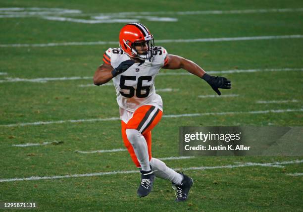 Malcolm Smith of the Cleveland Browns in action against the Pittsburgh Steelers on January 11, 2021 at Heinz Field in Pittsburgh, Pennsylvania.