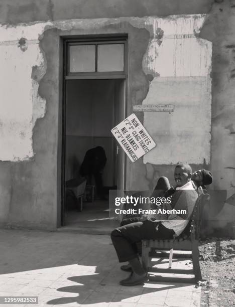 at the time of apartheid, johannesburg, south africa - apartheid stock-fotos und bilder