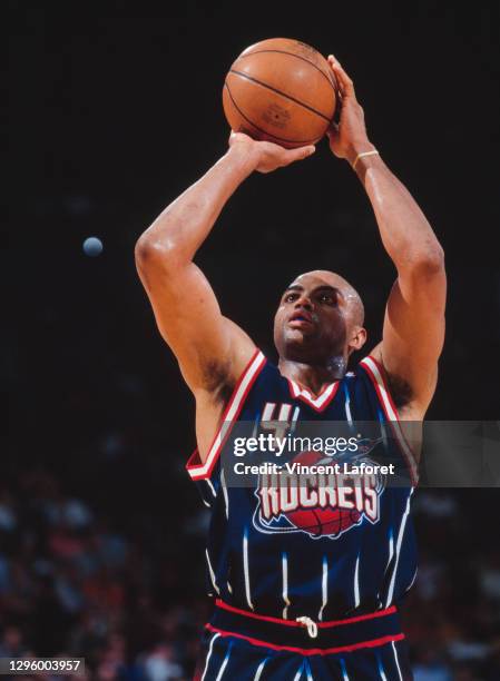 Press Pass Collectibles Rockets Charles Barkley Late 1990s Practice Worn Puma 3XL Jersey w/Photo Matches