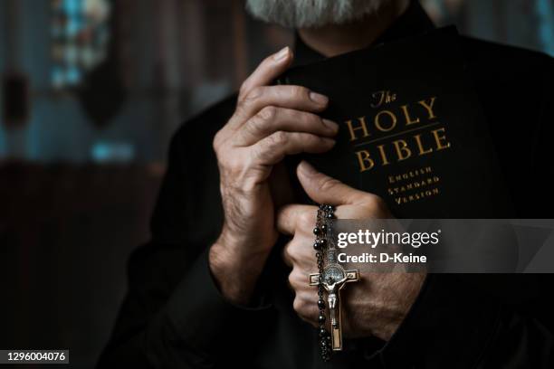 priest - priest stock pictures, royalty-free photos & images