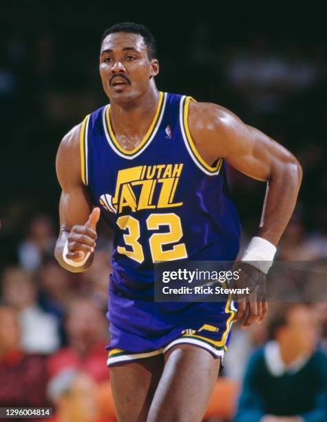 Karl Malone, Power Forward for the Utah Jazz during the NBA Pacific Division basketball game on 4th January 1987 at The Forum arena in Inglewood, Los...
