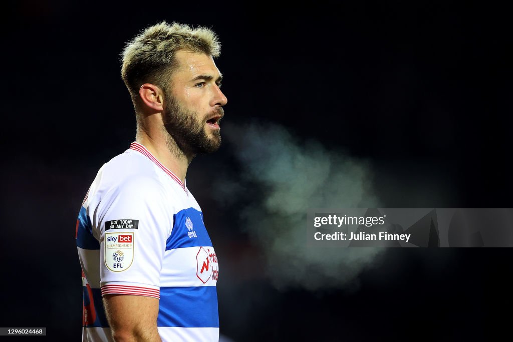 Luton Town v Queens Park Rangers - Sky Bet Championship