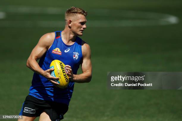 Adam Treloar of the Bulldogs in action during a Western Bulldogs AFL training session at Whitten Oval on January 13, 2021 in Melbourne, Australia.