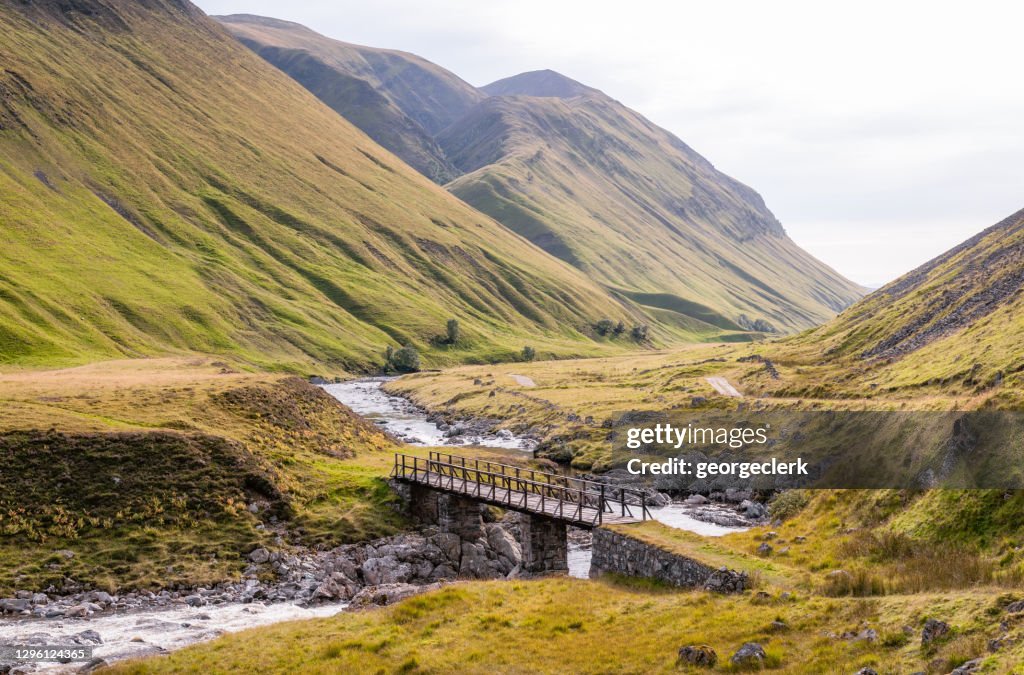 Steile Berghänge in Glen Tilt, in den schottischen Highlands