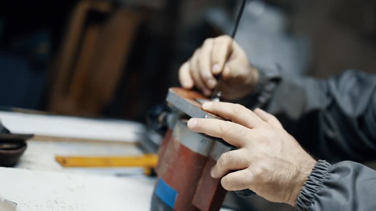 Broken Arm Router Machine 13 Broken Router Stock Videos, Footage, & 4K Video Clips - Getty Images