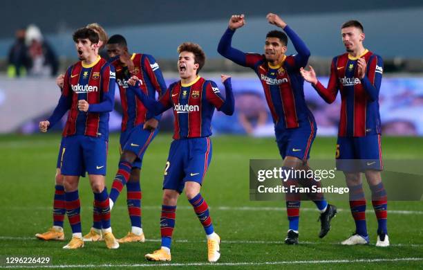 Trincao, Ousmane Dembele, Ricard Puig, Ronald Araujo, Clement Lenglet of Barcelona celebrate during a penalty shoot out during the Supercopa de...