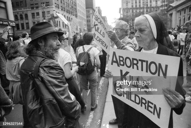 Pro Life Cons Pro Life Photos and Premium High Res Pictures - Getty Images