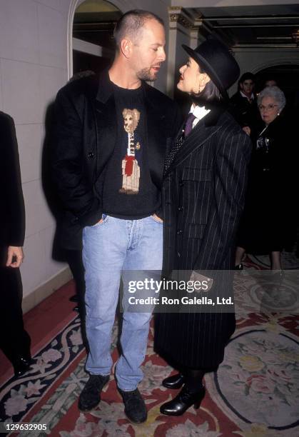 Actor Bruce Willis and actress Demi Moore attend "A Few Good Men" New York City Premiere on December 2, 1992 at the Ziegfeld Theater in New York City.