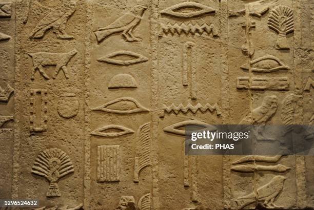 Ancient Logograms Logograph Photos and Premium High Res Pictures - Getty Images