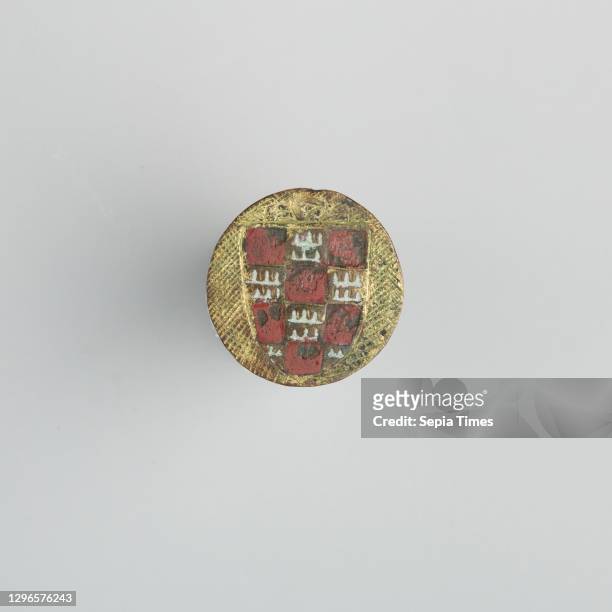 Badge , ca. 1400, Spanish, Copper, gold, enamel, Diam. 1 3/8 in. ; Wt. 0.5 oz. , Miscellaneous-Badges.