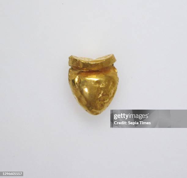 Rattle Gold 53 Gold Rattle Stock Photos, High-Res Pictures, and Images - Getty Images