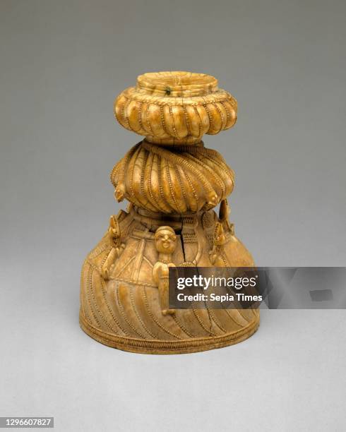 Saltcellar Base, 15th–16th century, Sierra Leone, Sapi-Portuguese, Ivory, Height 6-1/4 in, Bone/Ivory-Containers.