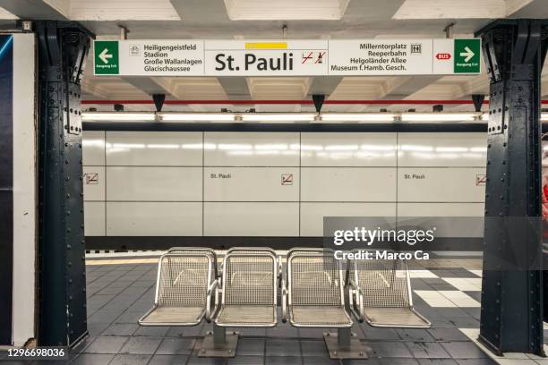 st. pauli underground station in hamburg germany - metro hamburg stock pictures, royalty-free photos & images