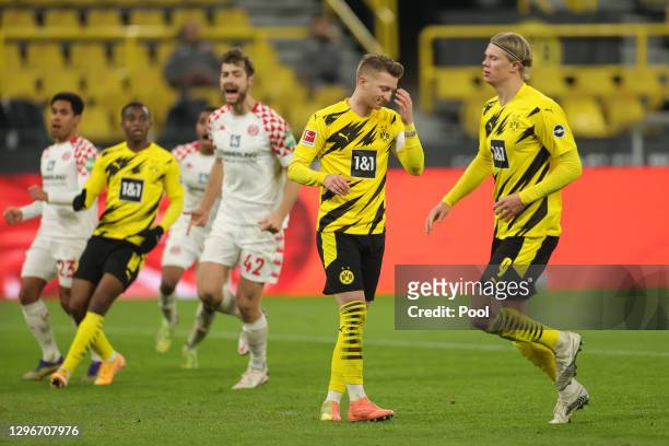 Marco Reus of Borussia Dortmund reacts after missing a penalty during the Bundesliga match between Borussia Dortmund and 1. FSV Mainz 05 at Signal...