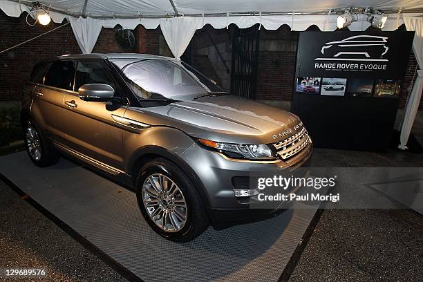 Embassy Range Rover 66 Nigel Sheinwald Stock Photos, High-Res Pictures, and Images - Getty ...