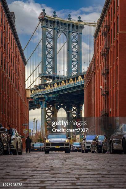 rua washington em dumbo - dumbo nova york - fotografias e filmes do acervo