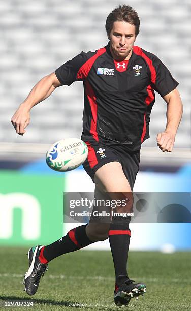 Ryan Jones in action during the Welsh national rugby team Captain's Run at Eden Park on October 20, 2011 in Auckland, New Zealand.