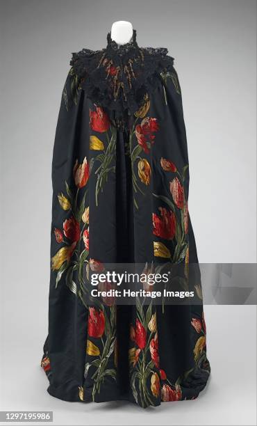 Evening cloak - Tulipes Hollandaises , French, 1889. "Tulipes Hollandaises," fabric was exhibited at the Exposition Universelle of 1889 in Paris and...