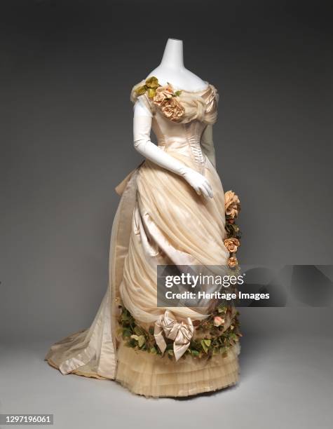 Evening dress, French, circa 1882. Artist House of Worth, Charles Frederick Worth.