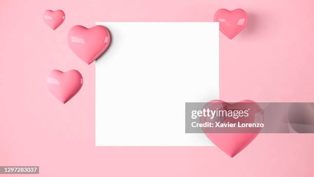 san valentines day background 3d rendering. pink heart balloons and piece of paper in pink background - happy san valentine day stock pictures, royalty-free photos & images