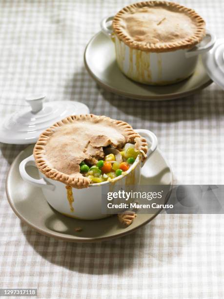 Smashed Pie Smashed Pie Photos and Premium High Res Pictures - Getty Images