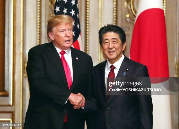 Le président américain Donald Trump reçu par le premier ministre japonais Shinzo Abe le 27 mai 2019 à Tokyo, Japon.