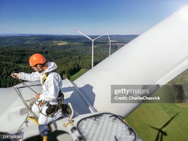 Windmill Jump Rope Roof Wind Turbine Photos and Premium High Res Pictures - Getty Images