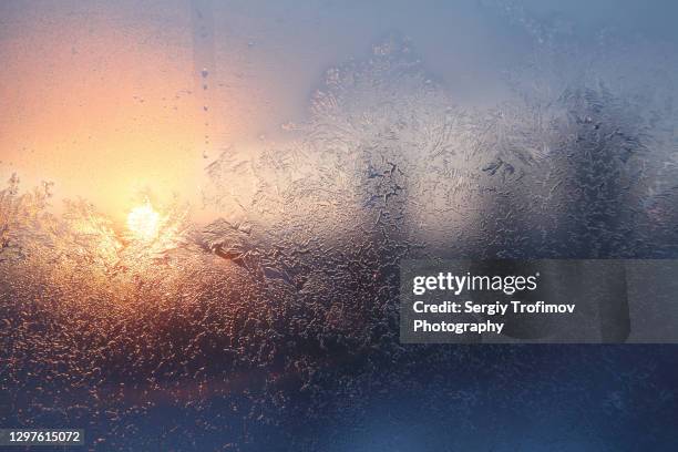 Icedd Window Iced Window Photos and Premium High Res Pictures - Getty Images