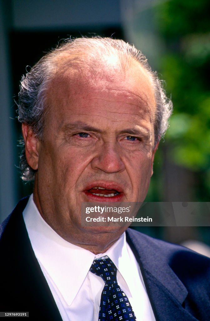 Fred Thompson Riverside Senator Fred Thompson talks to reporters outside the ABC Network ...