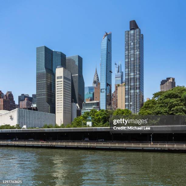 united nations plaza - new york - consulate stock pictures, royalty-free photos & images