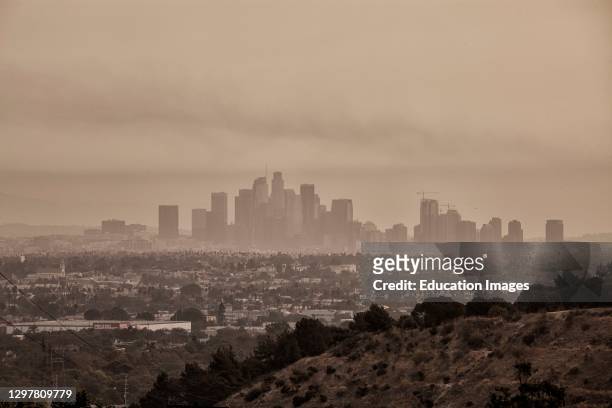 In early September 2020, Los Angeles was blanketed each day with smoke and ash from nearby wildfires. Downtown Los Angeles from Baldwin Hills Scenic...
