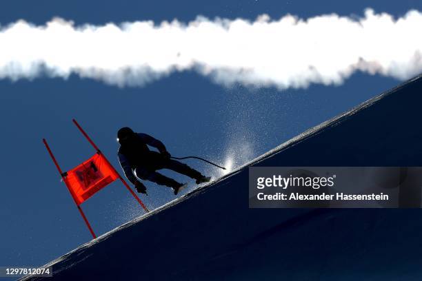 Martin Carter of Slovenia competes at the Audi FIS Alpine Ski World Cup Men's Downhill Hahnenkamm Rennen at Streif on January 22, 2021 in Kitzbuehel,...