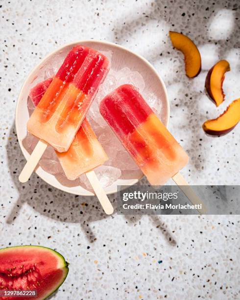 homemade ice cream popsicles - homemade icecream stock pictures, royalty-free photos & images