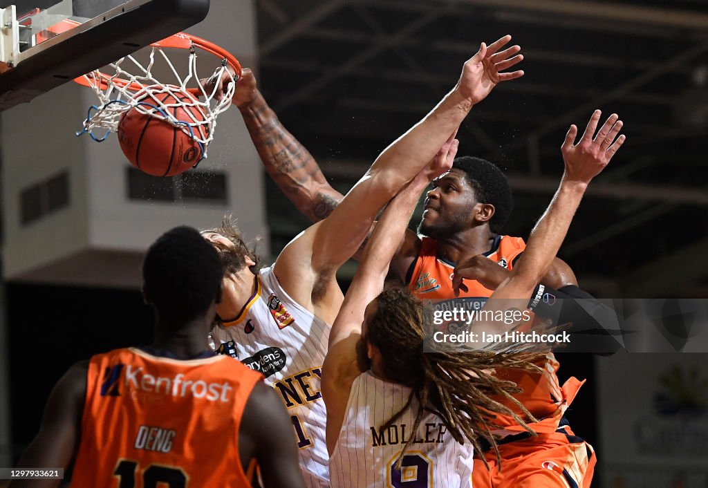 NBL Rd 2 - Cairns v Sydney