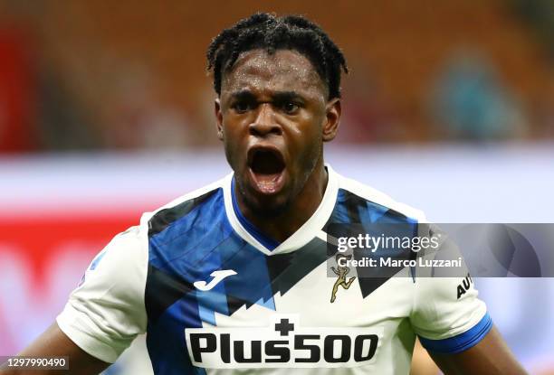 Duvan Zapata of Atalanta B.C. Celebrates after scoring their team's third goal during the Serie A match between AC Milan and Atalanta BC at Stadio...