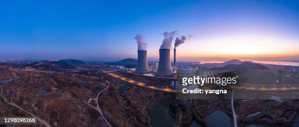 centrale termica - energia nucleare foto e immagini stock