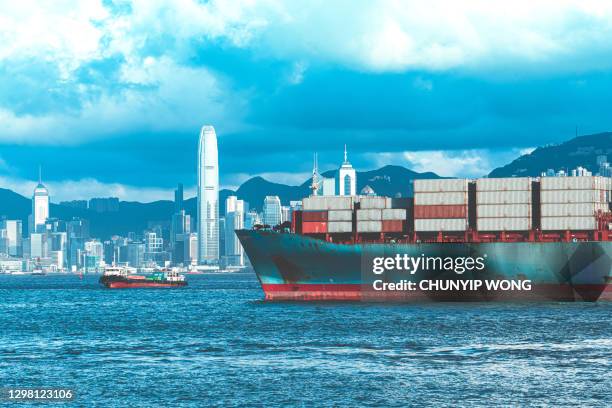 container cargo freight ship terminal in hong kong - chinese culture imagens e fotografias de stock