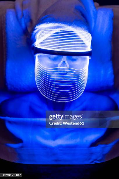 Diode Mask 475 Diode Light Therapy Stock Photos, High-Res Pictures, and Images ...