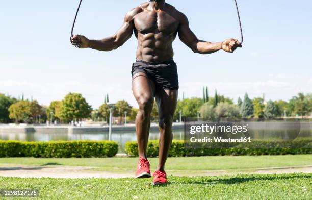 Black Man Jumping Rope Photos and Premium High Res Pictures - Getty Images