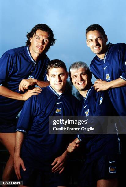 Italian football players Paolo Maldini, Christian Vieri, Fabrizio Ravanelli and Roberto Baggio poses at Coverciano at Centro Tecnico Federale di...