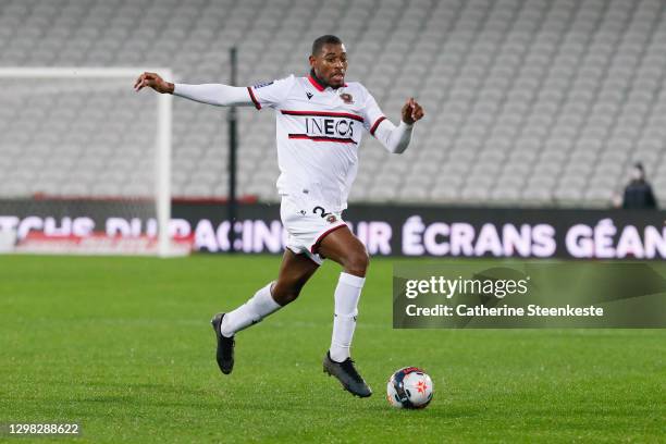 Jeff Reine Adelaide of OGC Nice controls the ball during the Ligue 1 match between RC Lens and OGC Nice at Stade Bollaert-Delelis on January 23, 2021...