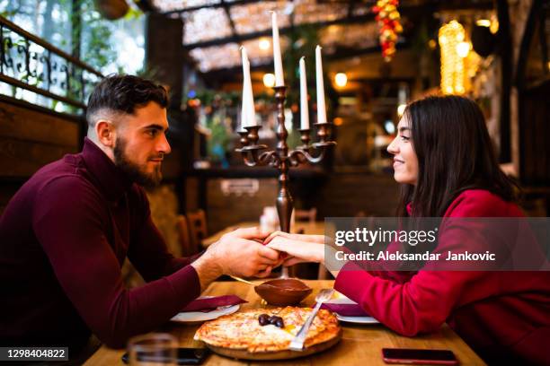 happy valentine's day - valentines day dinner stock pictures, royalty-free photos & images