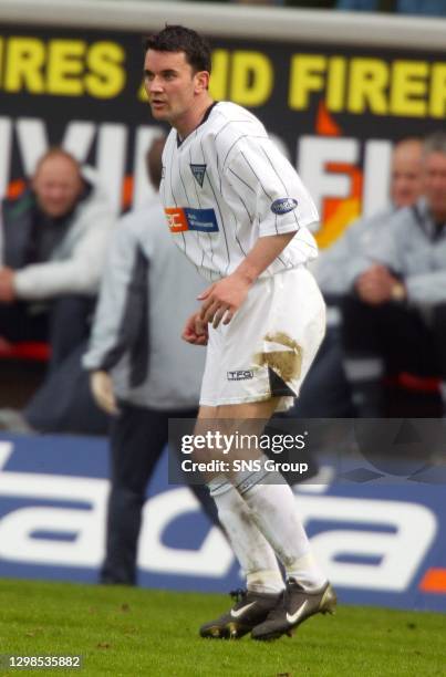 Jason Dair Raith Rovers 101 Jason Dair Photos & High Res Pictures - Getty Images